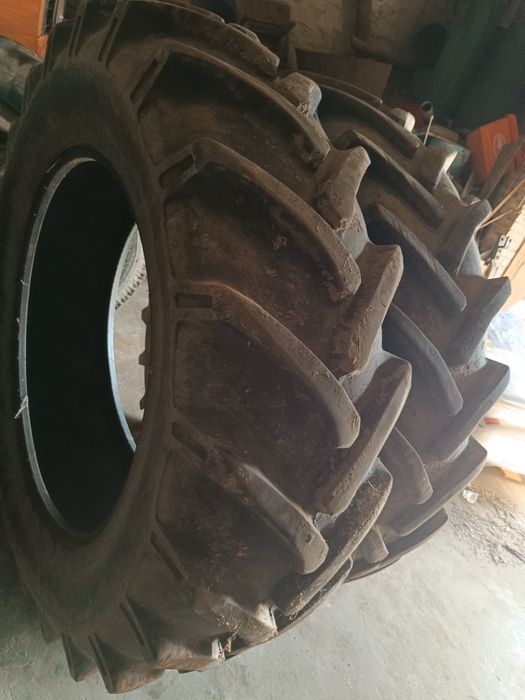 Opony rolnicze 18.4/38