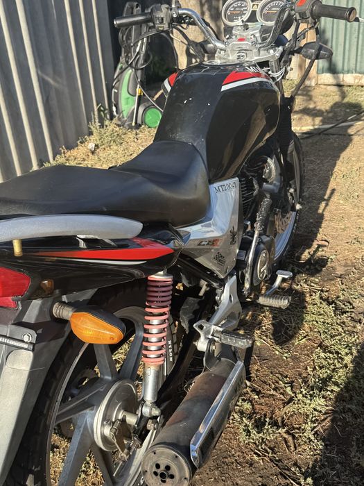 Продам Musstang mt200-7