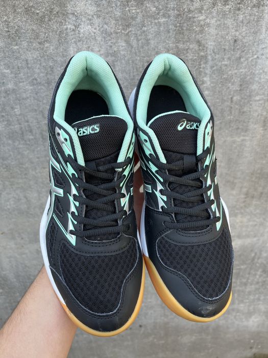 Кроссовки Asics Upcourt 4