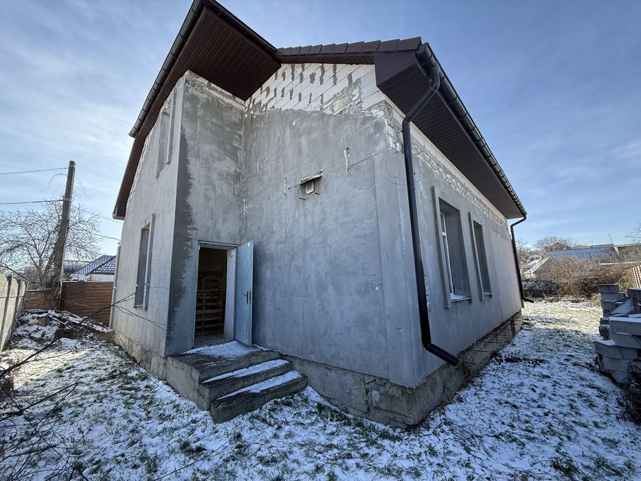 Продаєть будинок біля Веламу