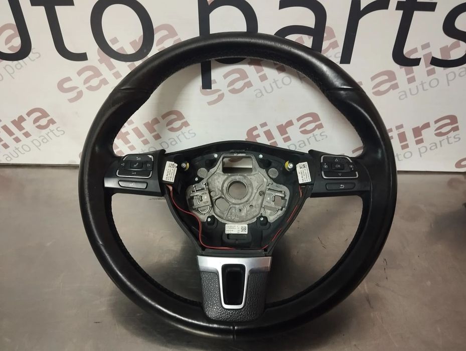 VOLANTE EM PELE MULTIFUNÇÕES VOLKSWAGEN GOLF VI / PASSAT B7