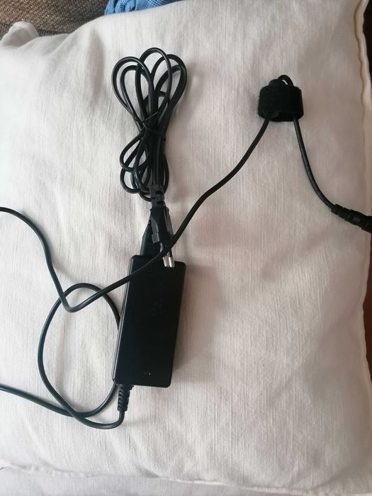 Universal PC Charger427551214032005125