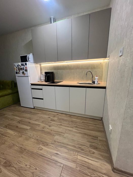 Смарт-квартира з ремонтом та меблями