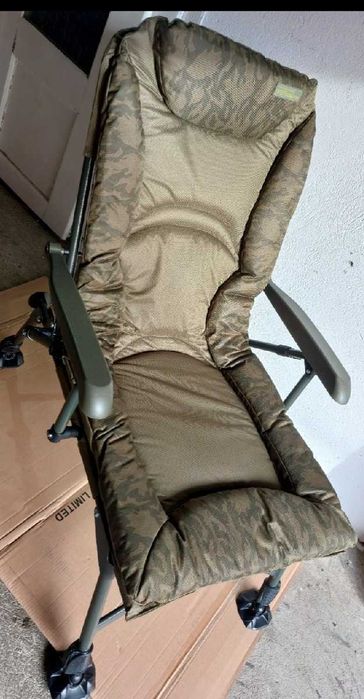 Крісло Carp Academy Giant Camou Armchair 2025