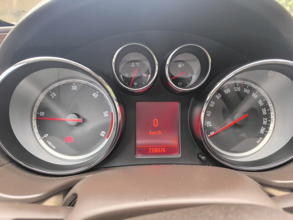 Opel Insignia CDI 2000