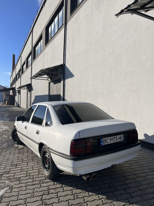 Продам Опель вектра а