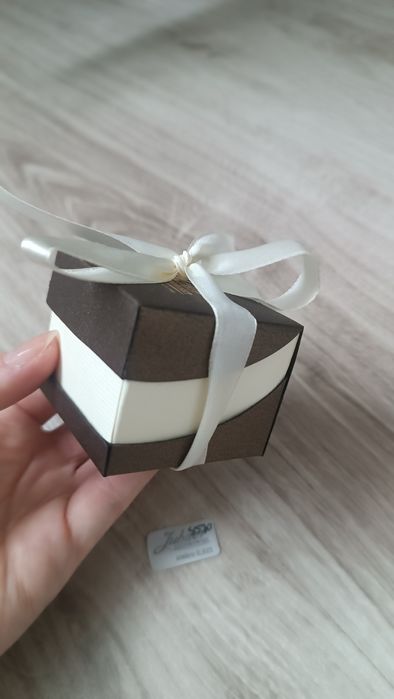 Srebrne kolczyki kółka serca