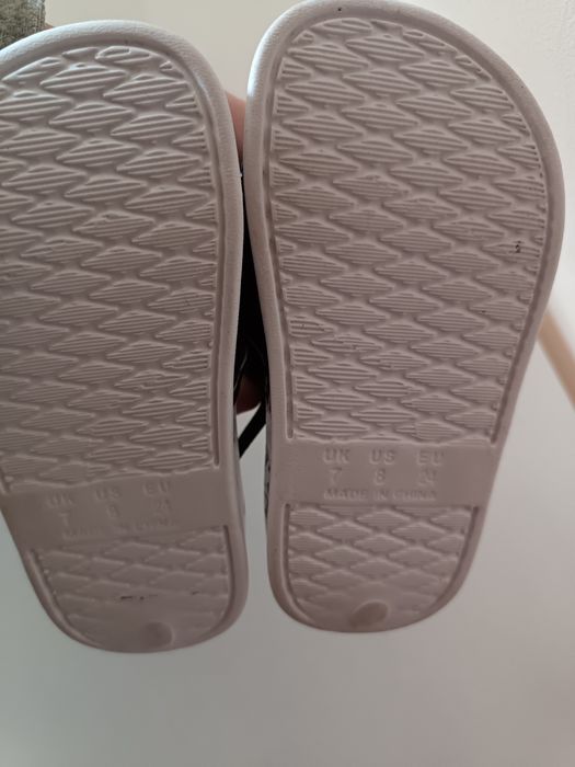 Chinelos Chicago Bulls tamanho 24