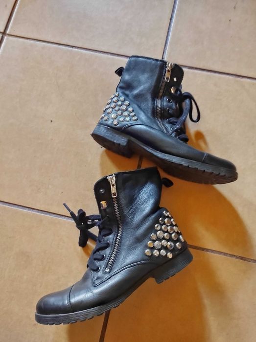 Aldo botki z naturalnej skóry z dżetami 37