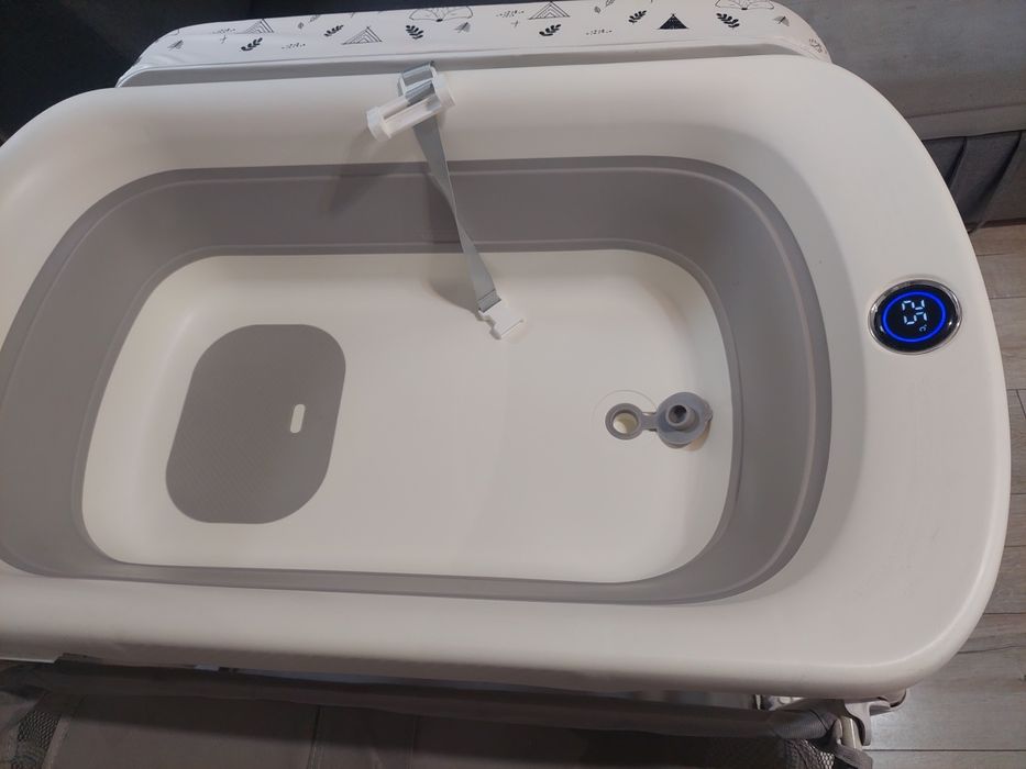 Wanienka dziecięca z przewijakiem na stelażu 2w1 Colibro