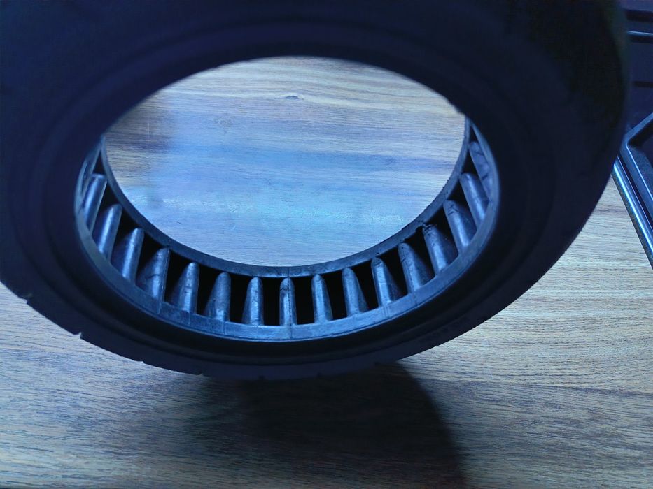 Opona  pełna do hulajnogi elektrycznej