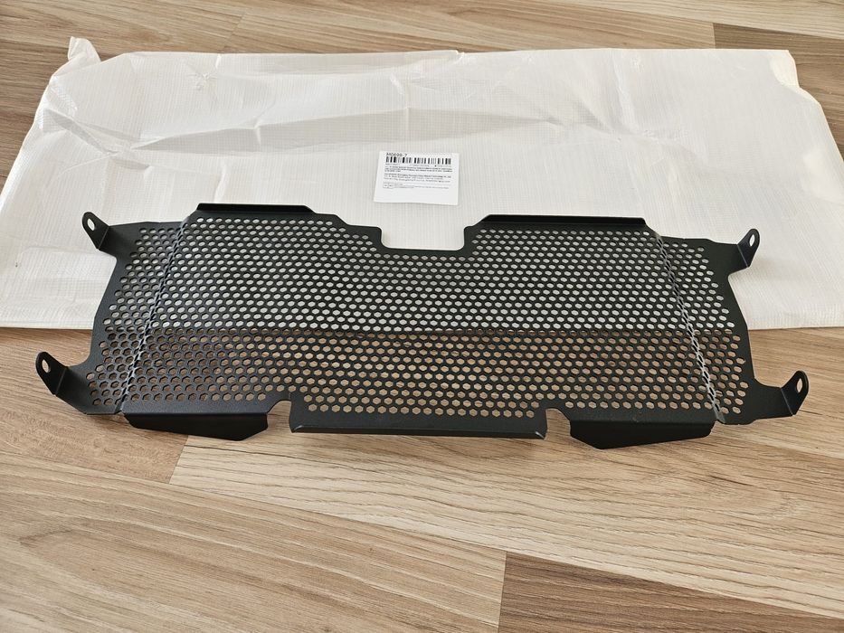 Nowa osłona chłodnicy do BMW R1200R, R1200RS, R1250R, R1250RS (2015-21