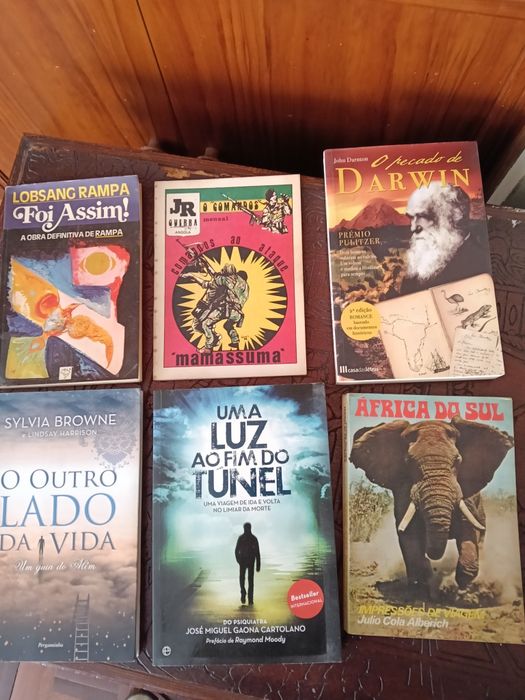 Livros vários Temas, desde 4€ pagamento em numerário zona Lisboa