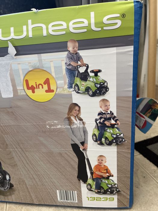 Carrinho/ jipe MOLTO