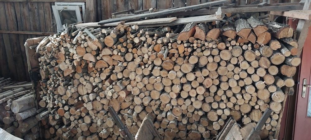 Sprzedam drzewo porąbane