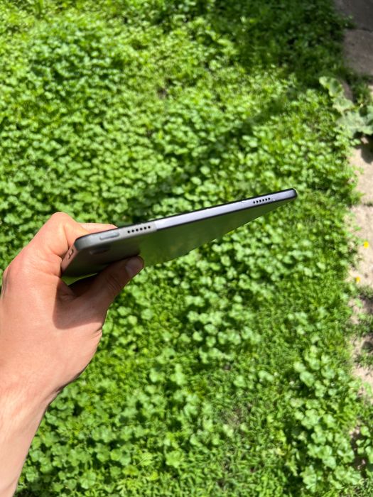 Lenovo tab M10 plus 3gen Sim 4G 4/64GB планшет для игр