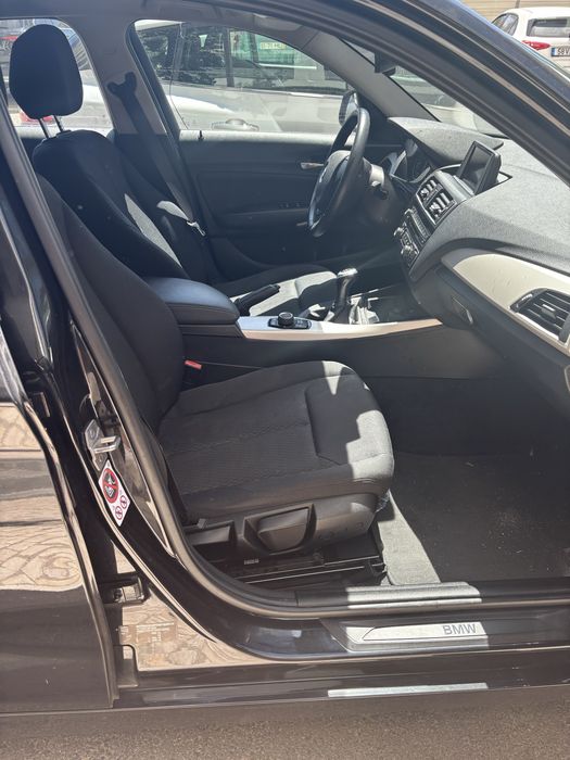 BMW 116d Efficient Dynamics | 2015 | 165.000 km | Preto Sapphire