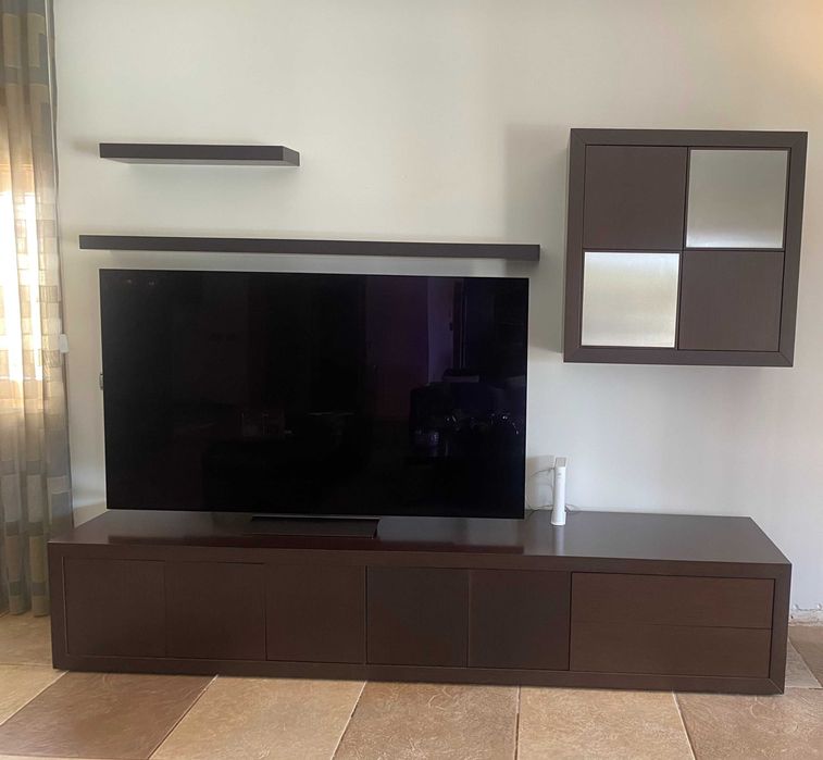 Conjunto Móvel de TV  + Cubo Suspenso e Prateleiras (Wengé/Inox)