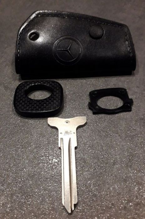 oryginaly nowy breloczek brelok etui mercedes