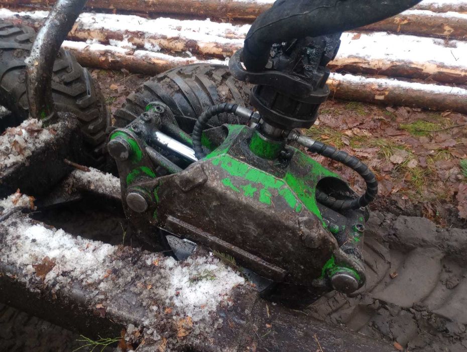 Przyczepa leśna zrywkowa Fao Far