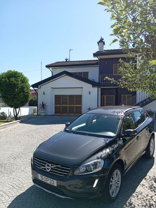 Volvo XC 60 2.0 D4 Momentum Geartronic foto 4