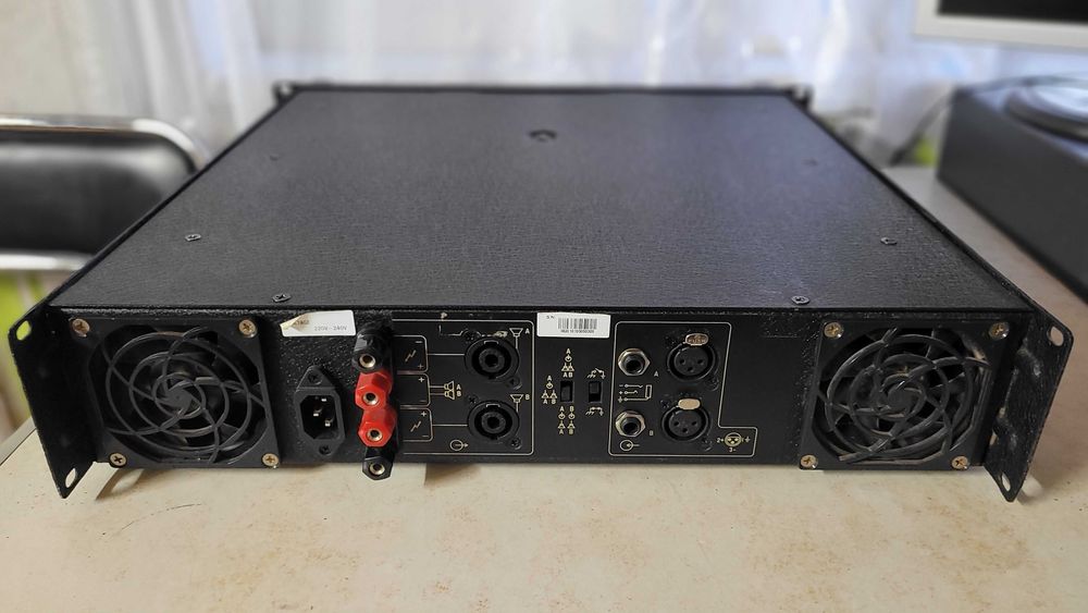 Пісилювач професійний    IBO  MX 1800  +(Dynacord)