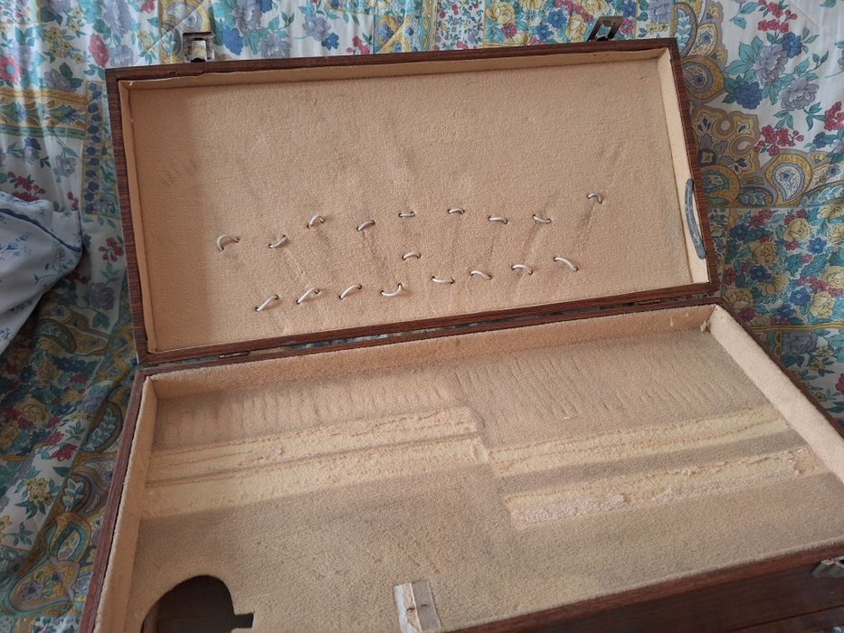 Caixa de faqueiro antiga