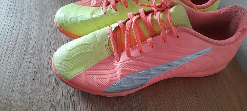 Halówki Puma rozmiar 40