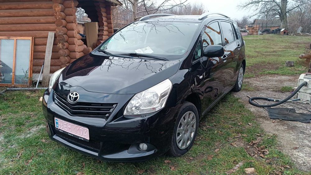 Продам Тойота Версо,дизель