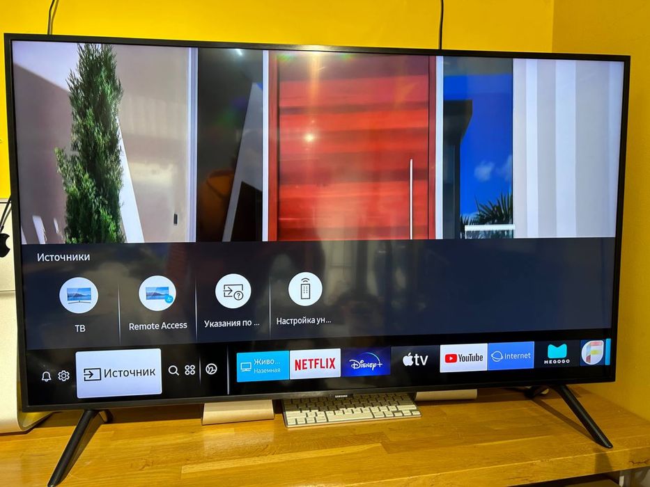 QLED 4K Телевізор 50” Samsung QE50Q60CAUXUA, Smart TV, WiFi