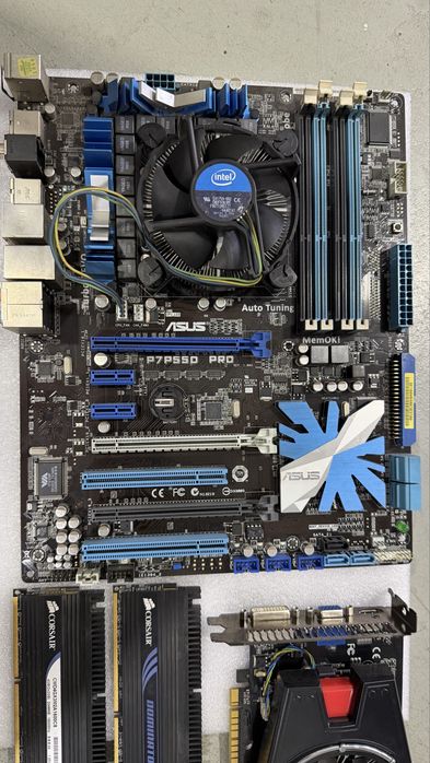 Assus grafica memorias DDR3