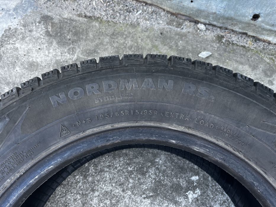 Продам зимові шини Nokian 195/65 R15