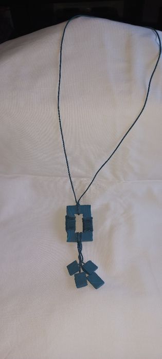 Colares de bijuteria