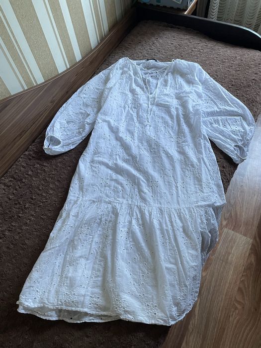 Белое платье Zara с прошвы сукня zara з прошви S/M