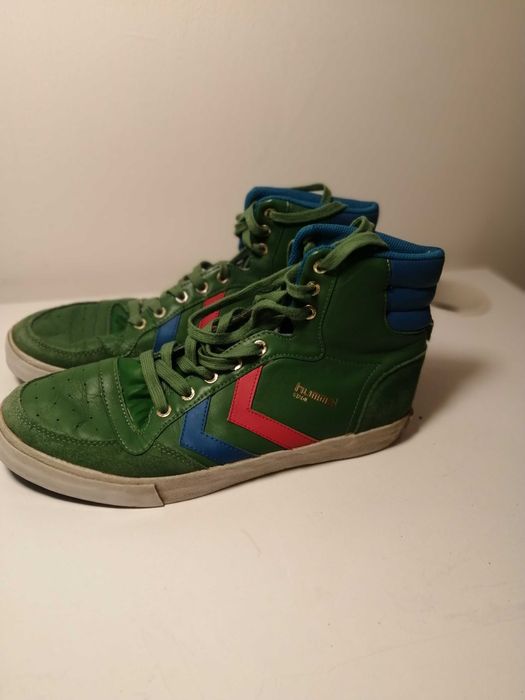 Ténis, Bota e cano longo da Hummel