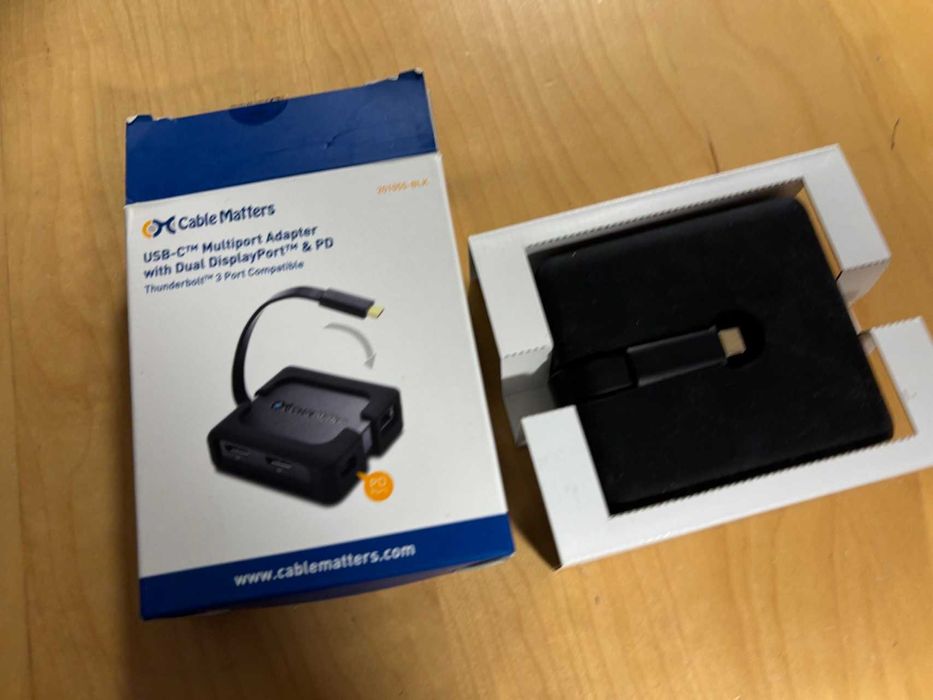 Mini dock usb-c para portátil com 2xDP Cable Matters 201055-BLK
