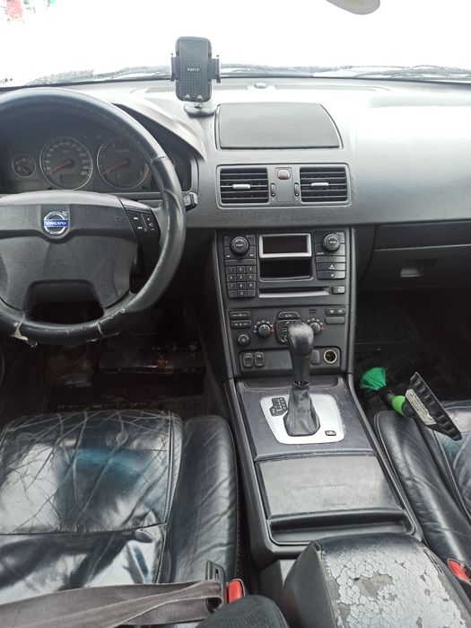 Продам для ЗСУ или Военному только пригнаный Вольво СХ90