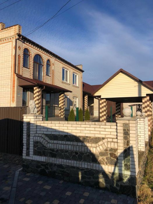 Продається будинок