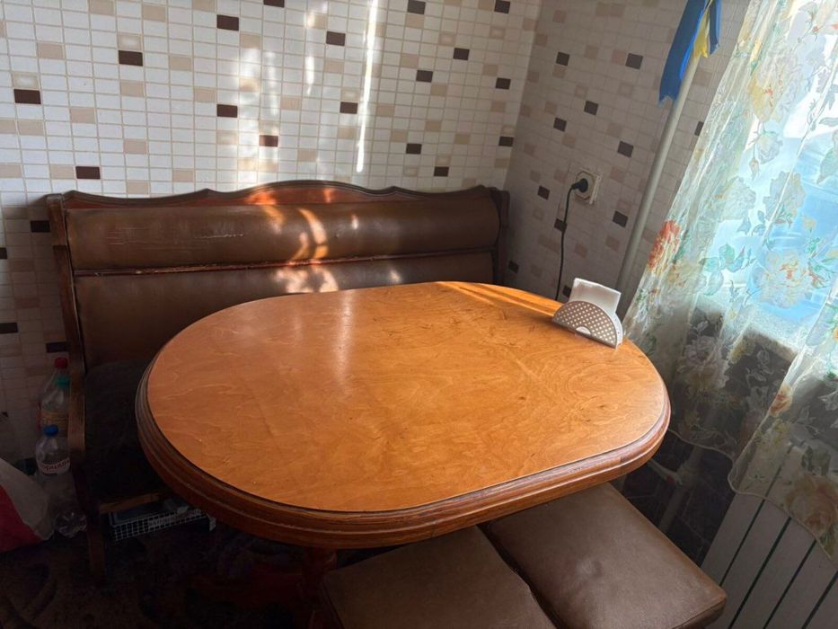 Продается добротная 3к квартира