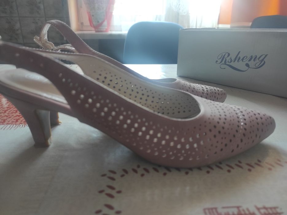 Buty dla kobiety