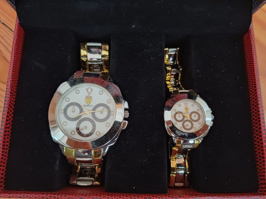 Dois Relógios Ferrari com estojo
