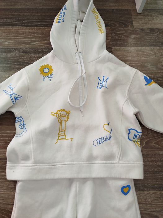 Костюм для дівчинки 110-116