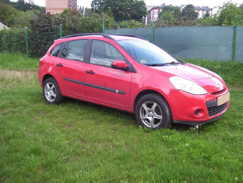 Zadbany Krajowy Serwisowany RENAULT Clio III Grandtour 2011 r 1.2 75 kM