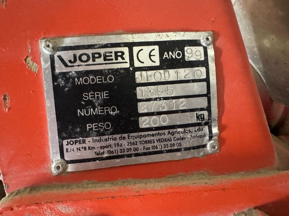 Escarificador e Frese para trator