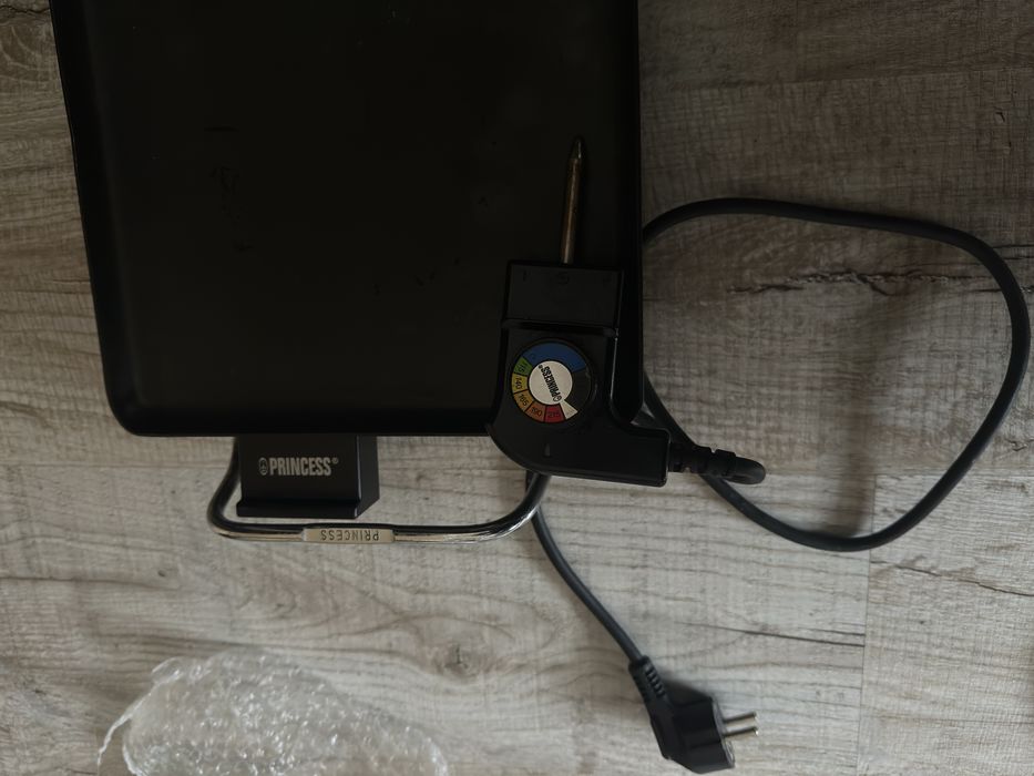 Електрогриль для барбекю