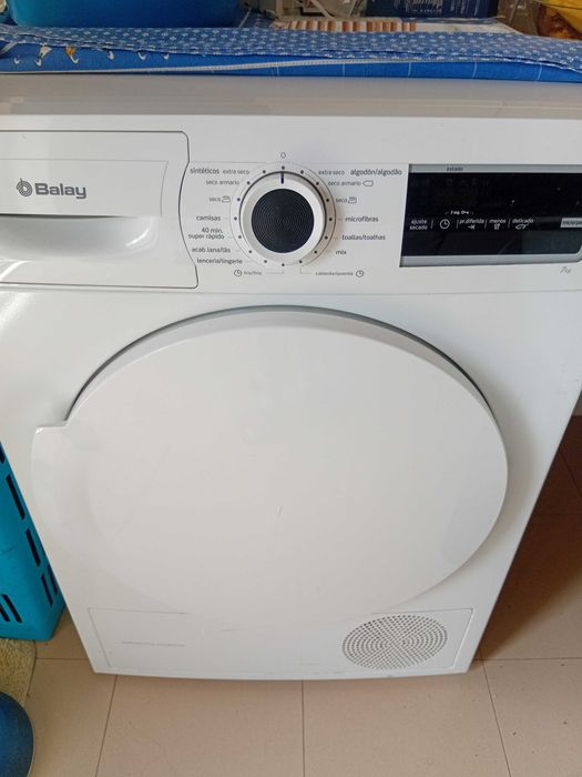 Vendo maquina de secar roupa