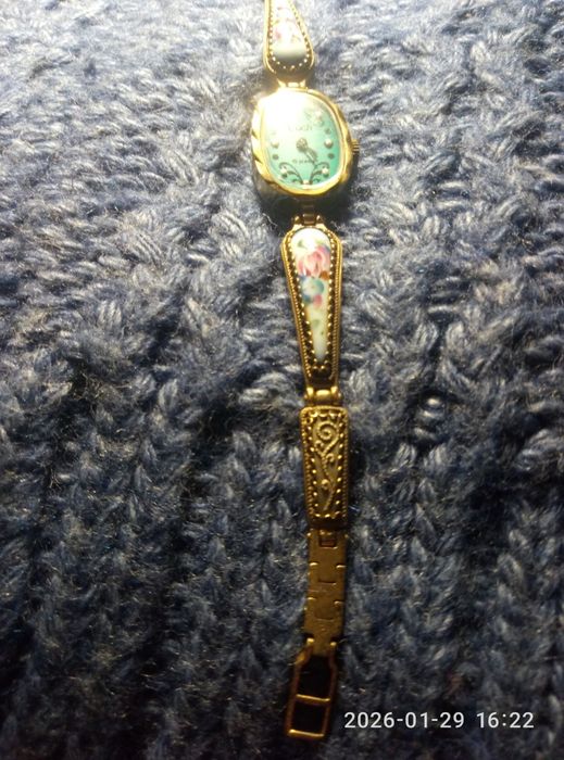 Часы наручные женские. Механика.