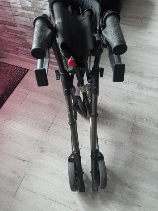 Balkonik do rehabilitacji chodzik