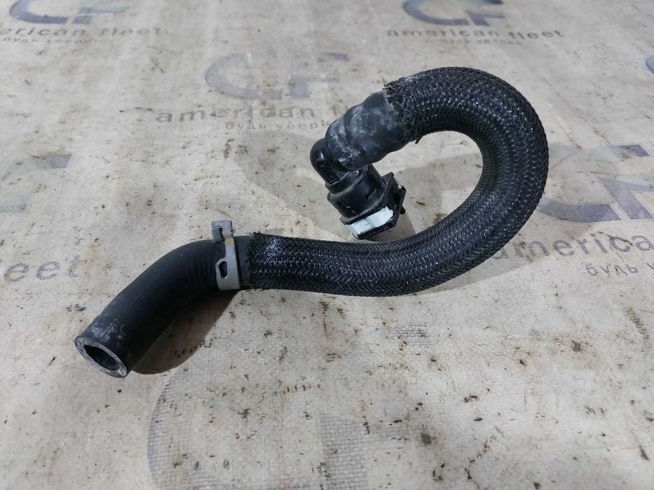 Toyota Corolla 19- Патрубок радиатора верхний / патрубок отопления