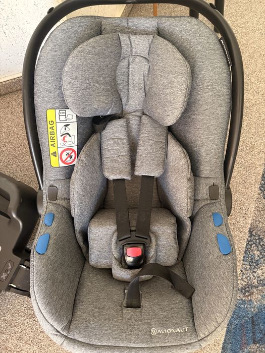 Fotelik z bazą Avionaut Pixel-super lekki, bezpieczny, lusterko gratis